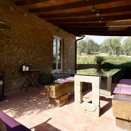 Larino Luxury In Tuscany With Breathtaking View Villa