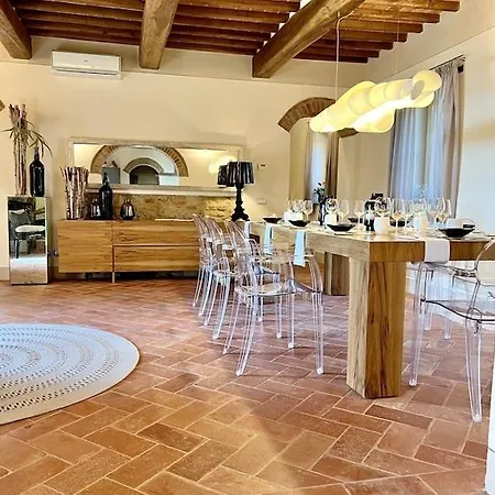 Vila Larino Luxury In Tuscany With Breathtaking View