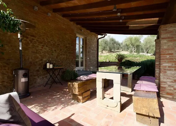 Larino Luxury In Tuscany With Breathtaking View Villa