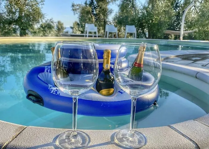 Larino Luxury In Tuscany With Breathtaking View Villa