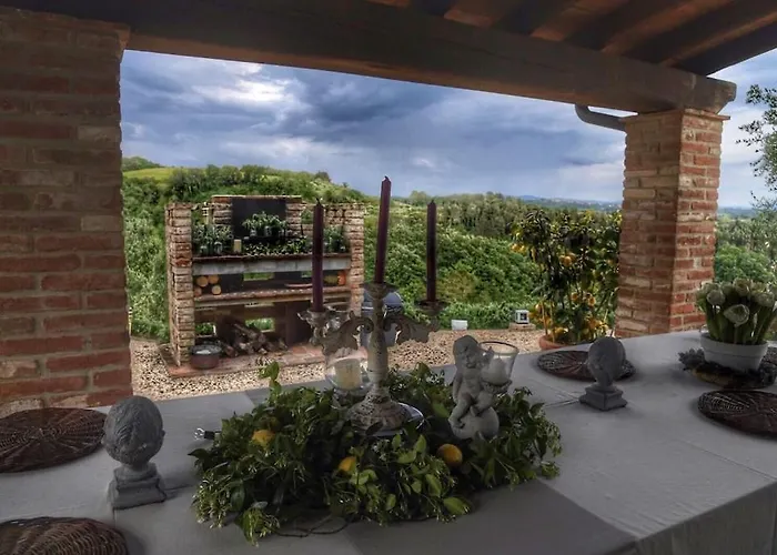 Larino Luxury In Tuscany With Breathtaking View فيلة *