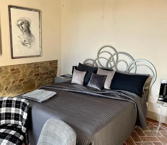 Larino Luxury In Tuscany With Breathtaking View فيلة